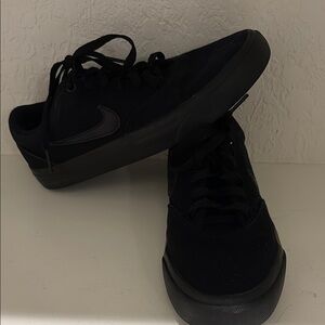 Nike SB Men’s Charge Solarsoft Canvas